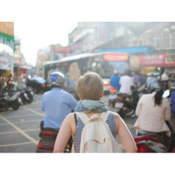 Small Wooden Hat fr-FR